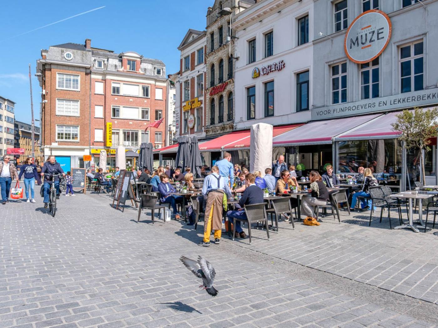 Terrasjes op de Grote Markt Kortrijk